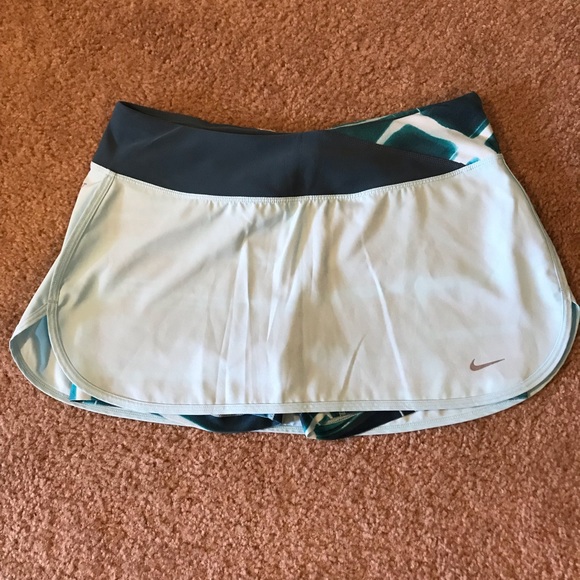 Nike Pants - ⬇️Nike Dri-Fit running tennis skirt skort